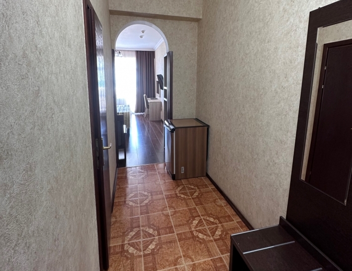 Стандарт 2-местный 1-комнатный с балконом с видом на море корп. "Б" - ЛОК «Горный Воздух» Лоо