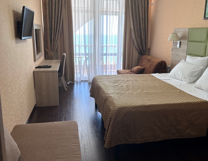 Стандарт 2-местный 1-комнатный с балконом с видом на море корп. "Б" - ЛОК «Горный Воздух» Лоо