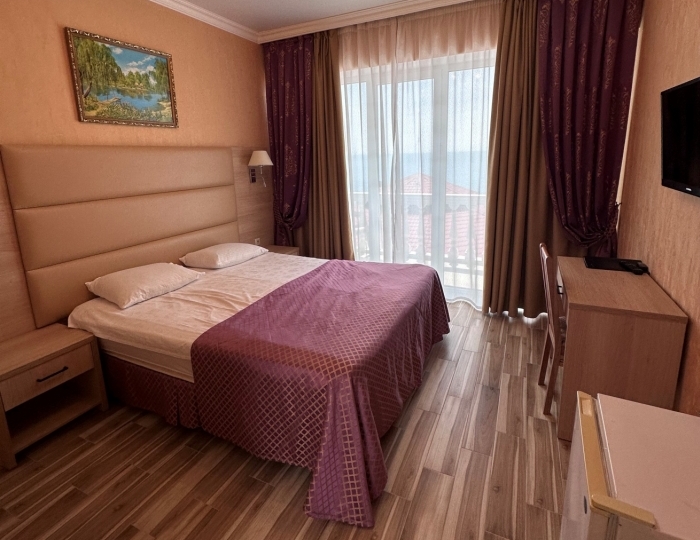 Стандарт 2-местный 1-комнатный с балконом (вид на морскую сторону) корпус "В" - ЛОК «Горный Воздух» Лоо